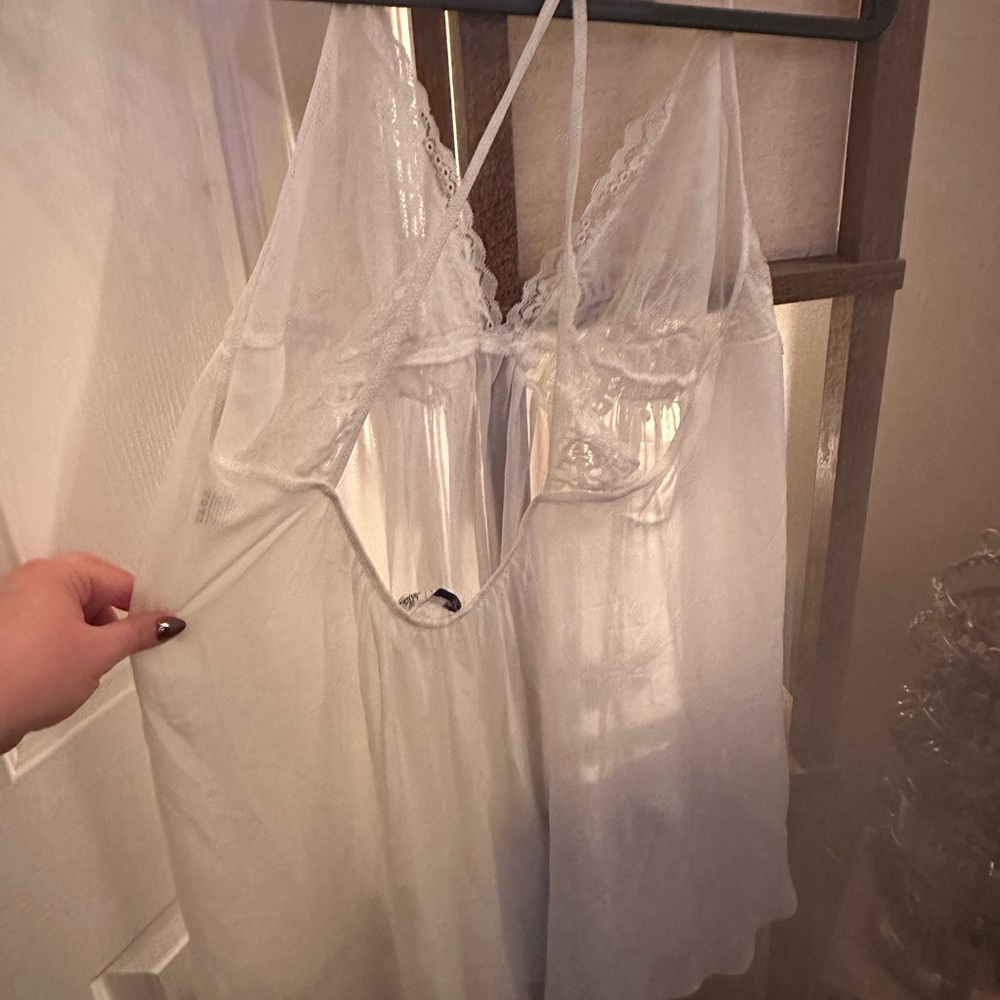 Women’s lingerie - Picture 5 of 6